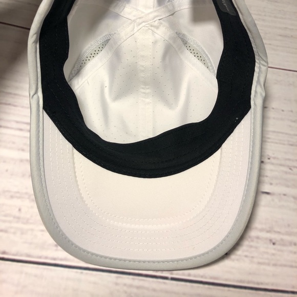 Nike Hat - Picture 5 of 6